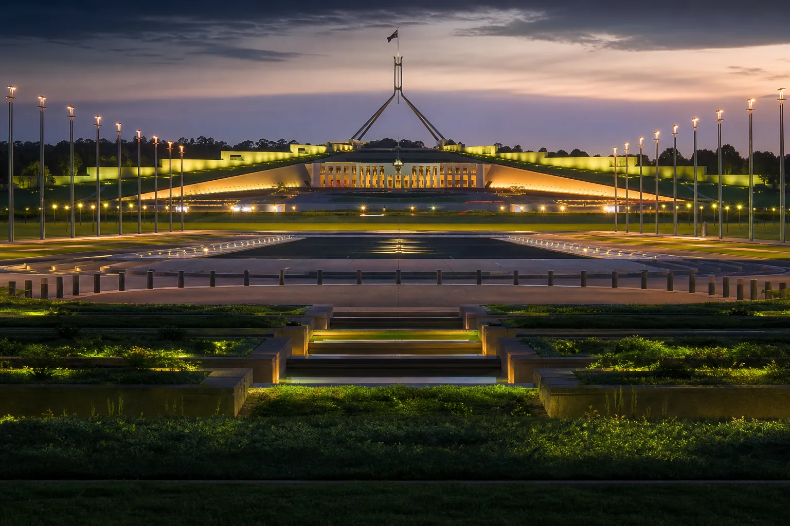 Editorial city guide graphic for King Johnnie Casino readers in Canberra, ACT